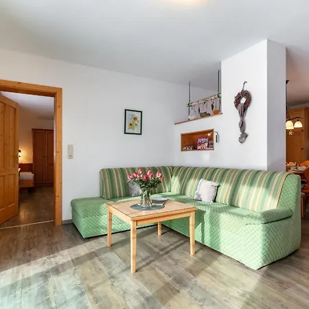 Lahnerhorn Apartment Leogang